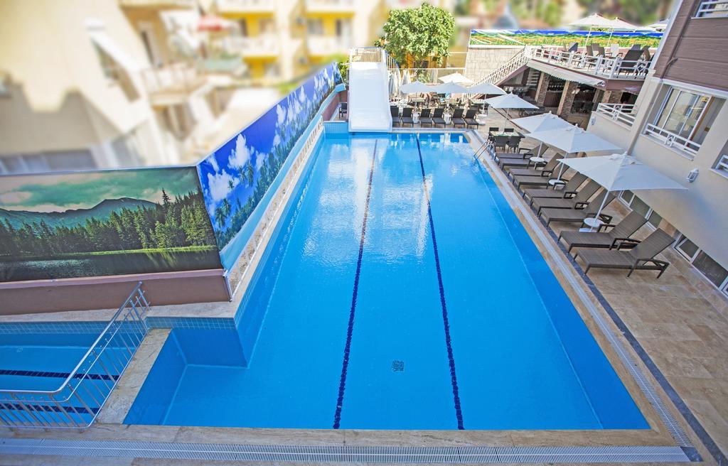 Comet De Luxe Marmaris Oda fotoğraf